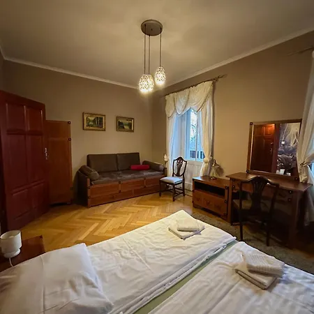 게스트하우스 Roza Karkonoszy 옐레니아구라