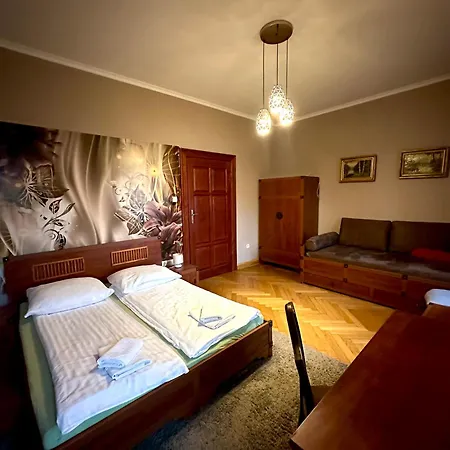 Roza Karkonoszy 게스트하우스 3*
