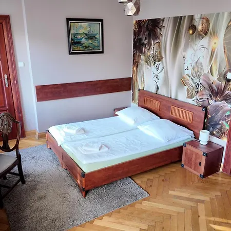 Roza Karkonoszy Guest house *